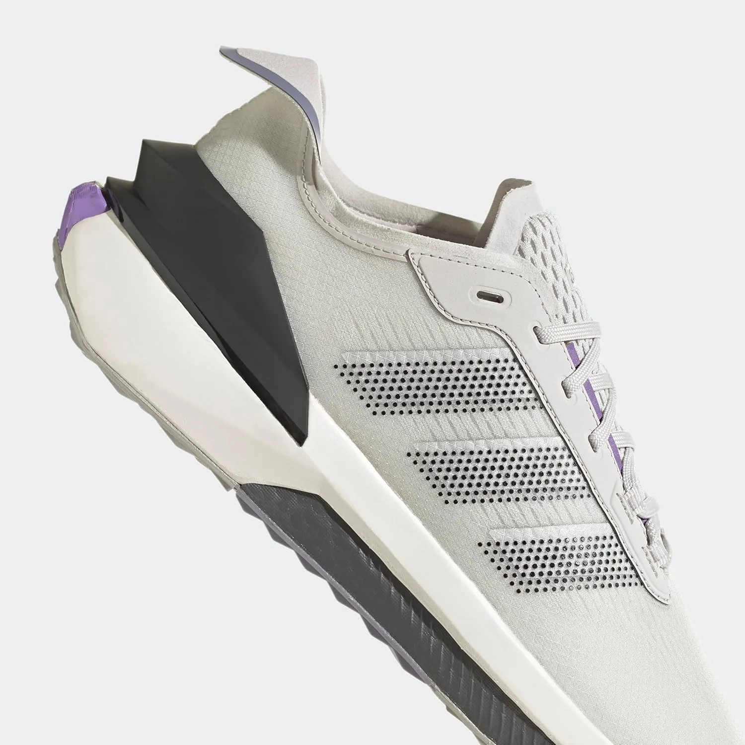 adidas Men's Avryn Shoe