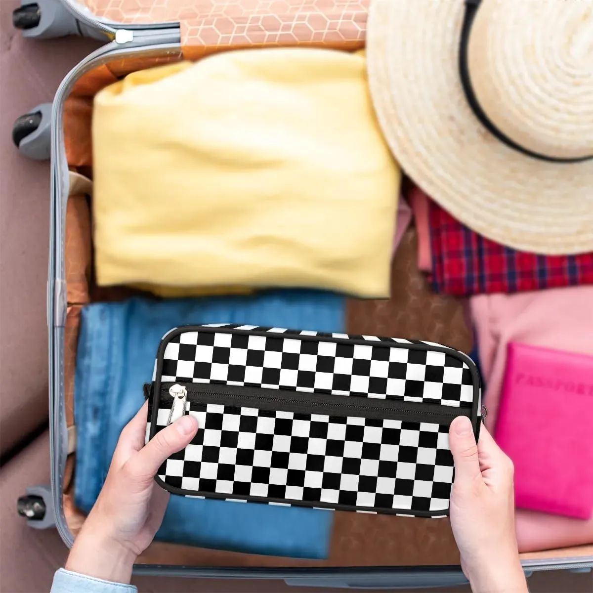 Boys Travel Toiletry Bag, Kids Waterproof Hanging Dopp Kit, Wash Bag with Large Capacity for Travel, Sports, Shower (Checkerboard Grid)