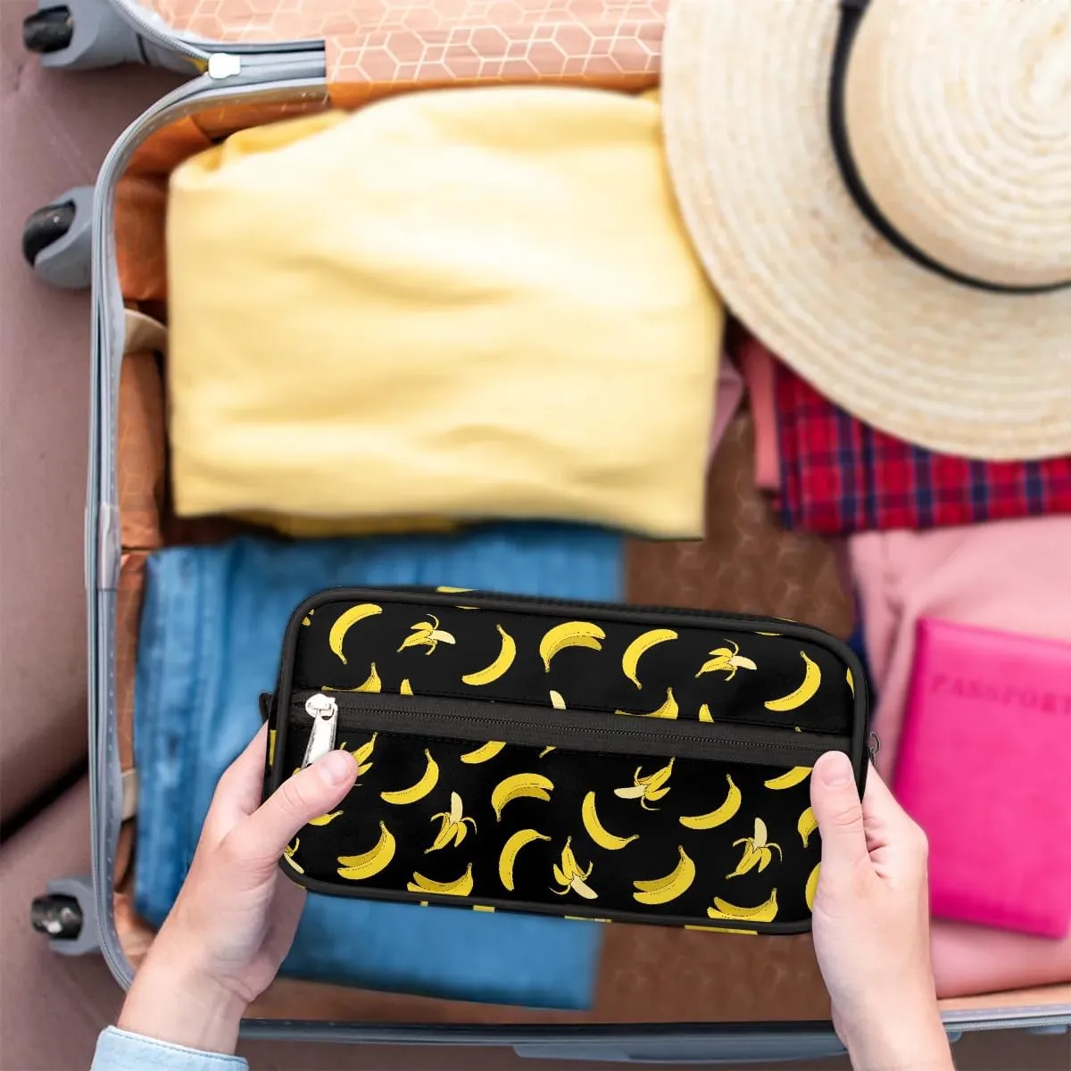 Boys Travel Toiletry Bag, Kids Waterproof Hanging Dopp Kit, Yellow Banana Wash Bag with Large Capacity for Travel, Sports, Shower