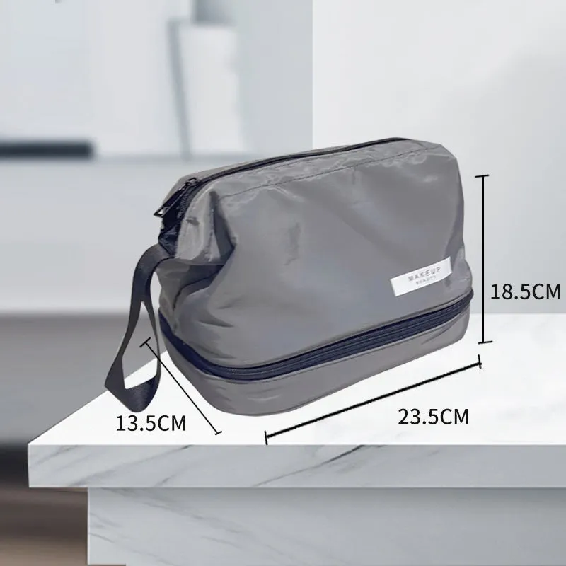 Capacity Wind Good-looking Portable Waterproof Wash Cosmetics Cloud Bags