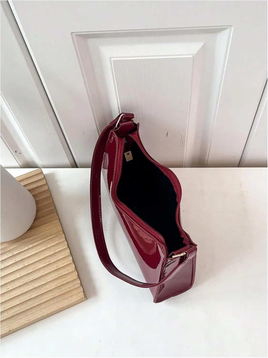 COZYEASE Women's Shiny Patent Leather Shoulder Bag Zipper Top Handle Purse Handbags Trendy Evening Bag