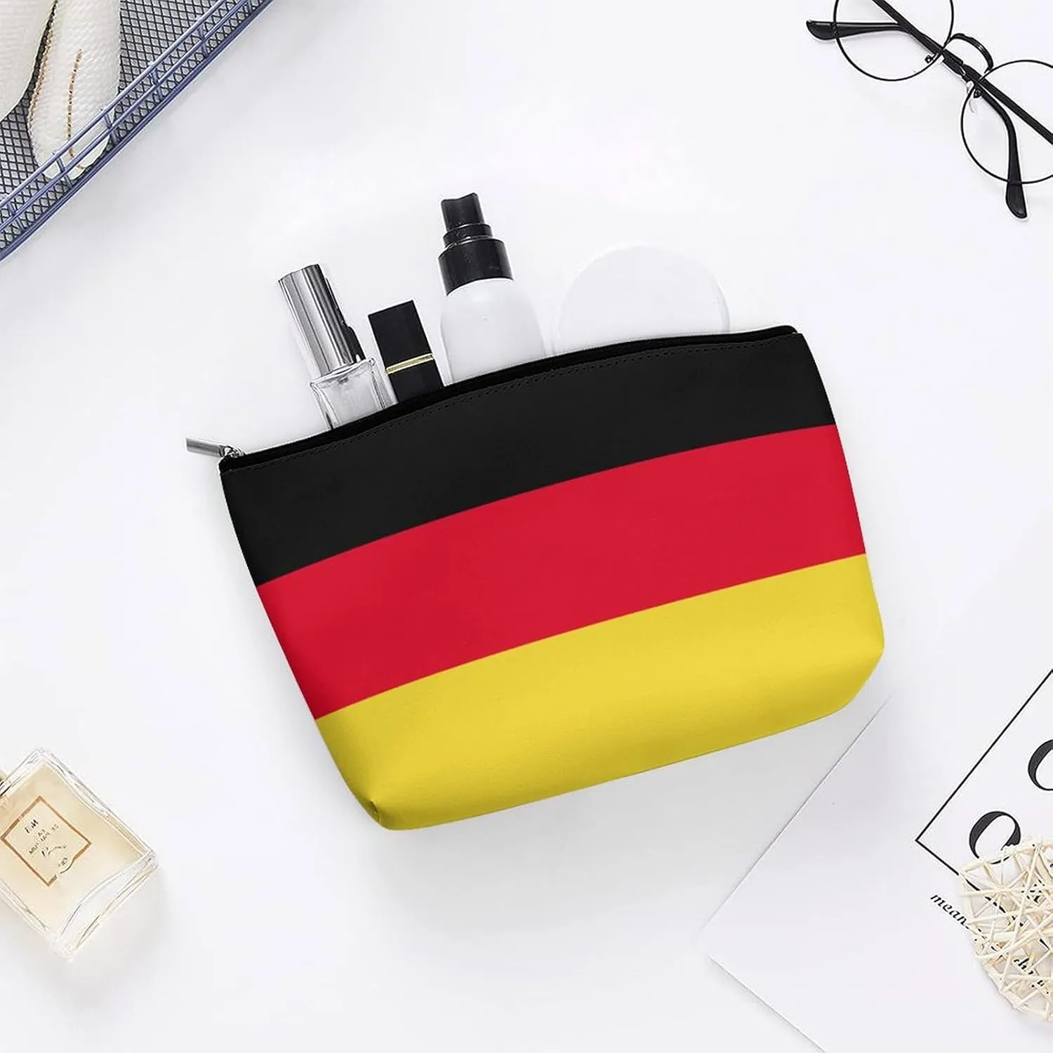 Germany Flag Travel Cosmetic Bag for Women Lightweight Makeup Organizer Pouch for Purse