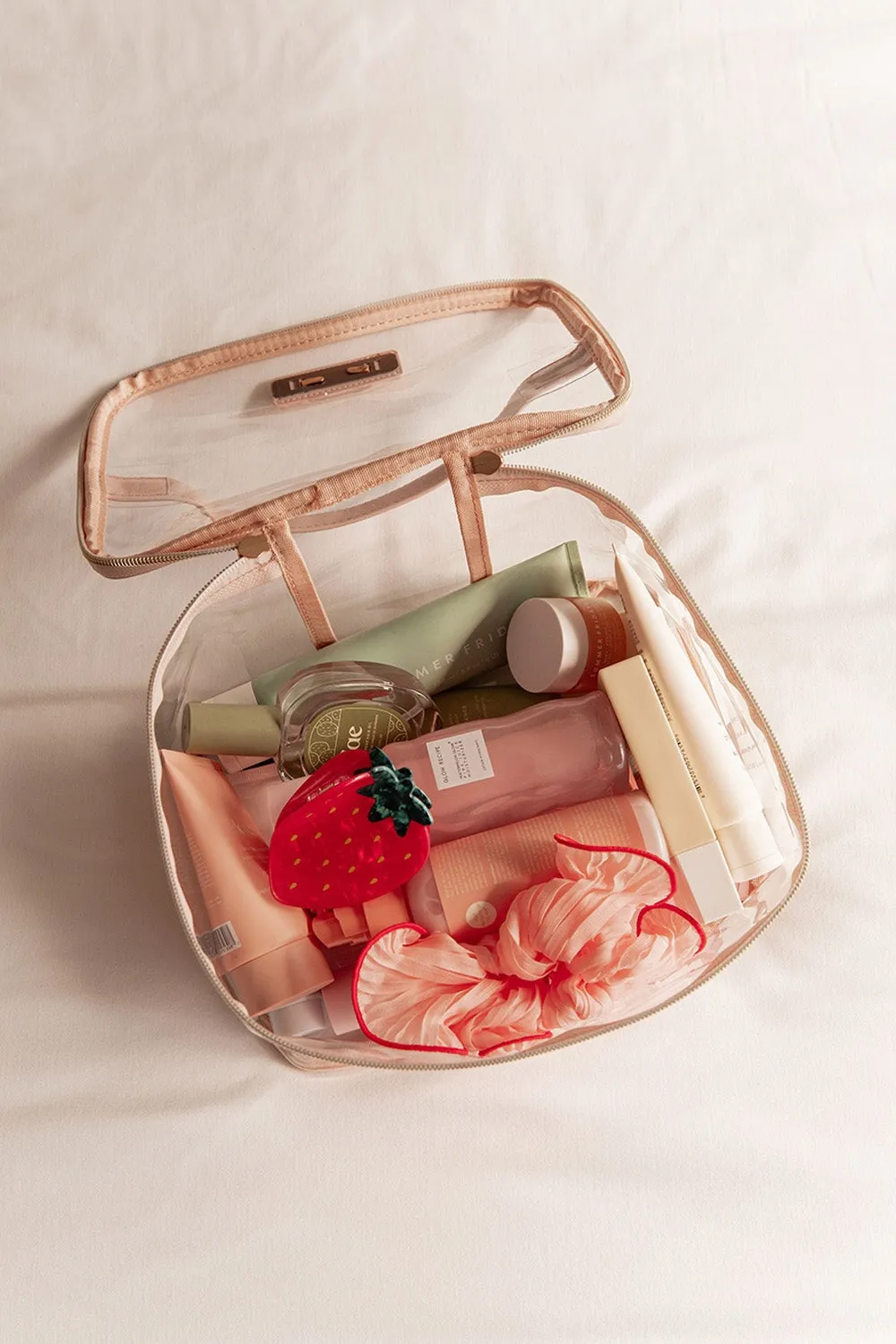 Getaway Cosmetic Set Mini Strawberry Print