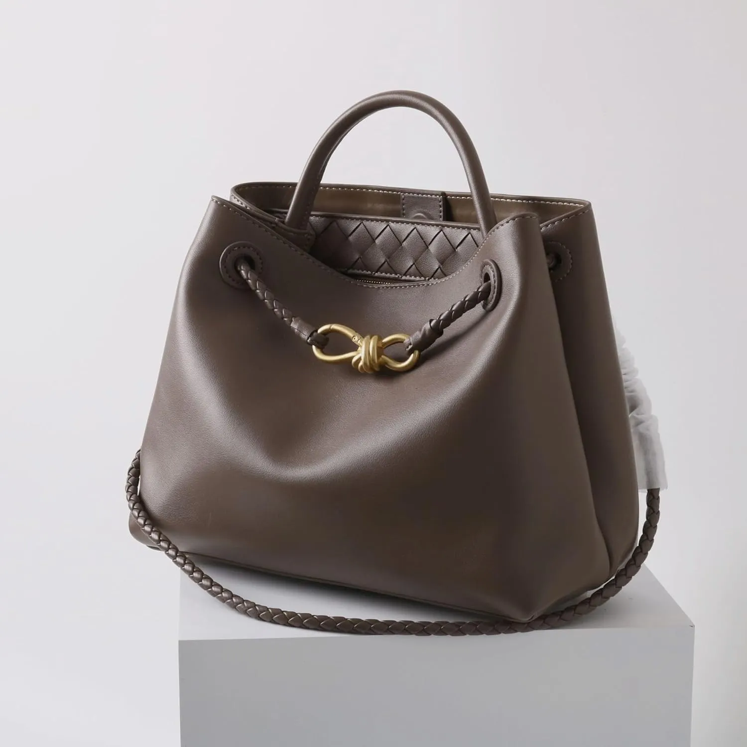 Handcrafted Premium Leather Handbag with Metal Rope Buckle, Detachable Braided Strap, Large Capacity