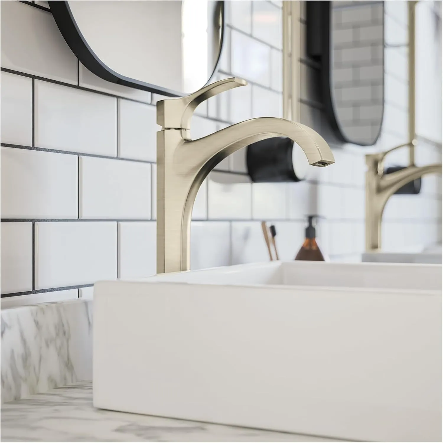 hansgrohe Locarno Transitional Ribbon Spray 1-Handle 1 14-inch Tall Bathroom Sink Faucet in Brushed Nickel, 04811820