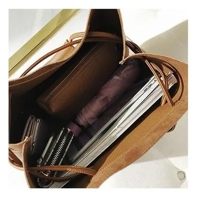 Large-capacity handbag
