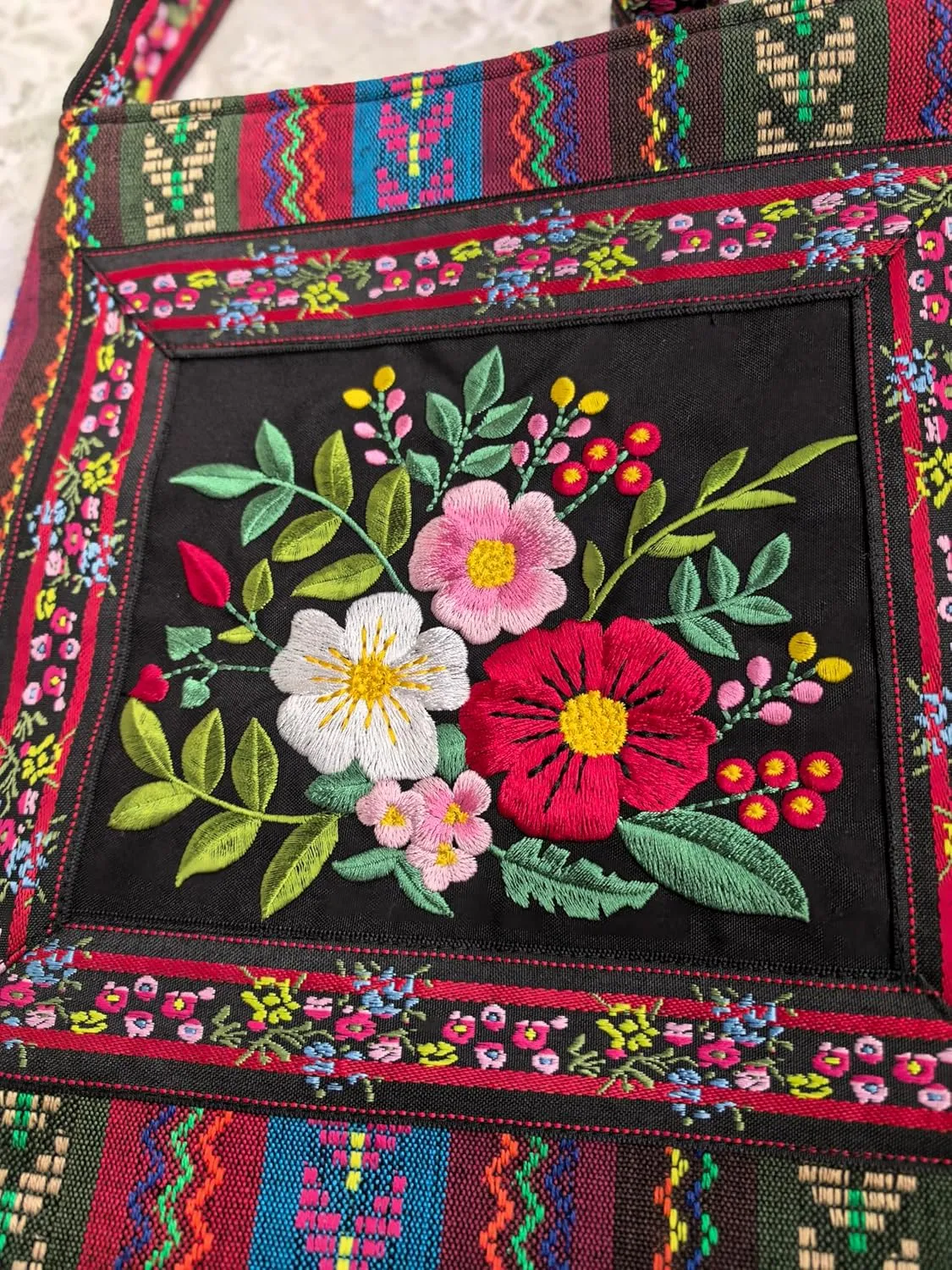 Leimandy Boho Embroidered Crossbody Bag 11 * 11 Inches Double Side Strap Built-in Pocket Ethnic Bags L6