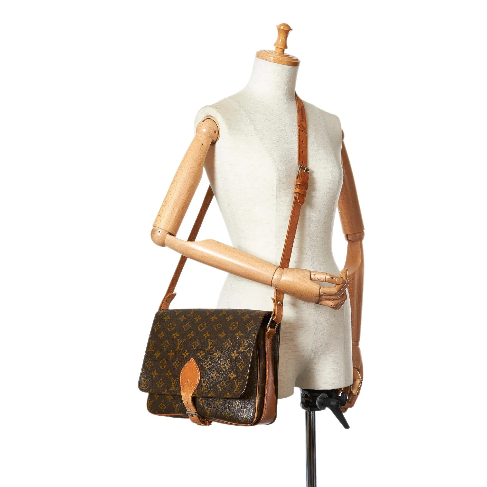 Louis Vuitton Monogram Cartouchiere GM (SHG-26032)
