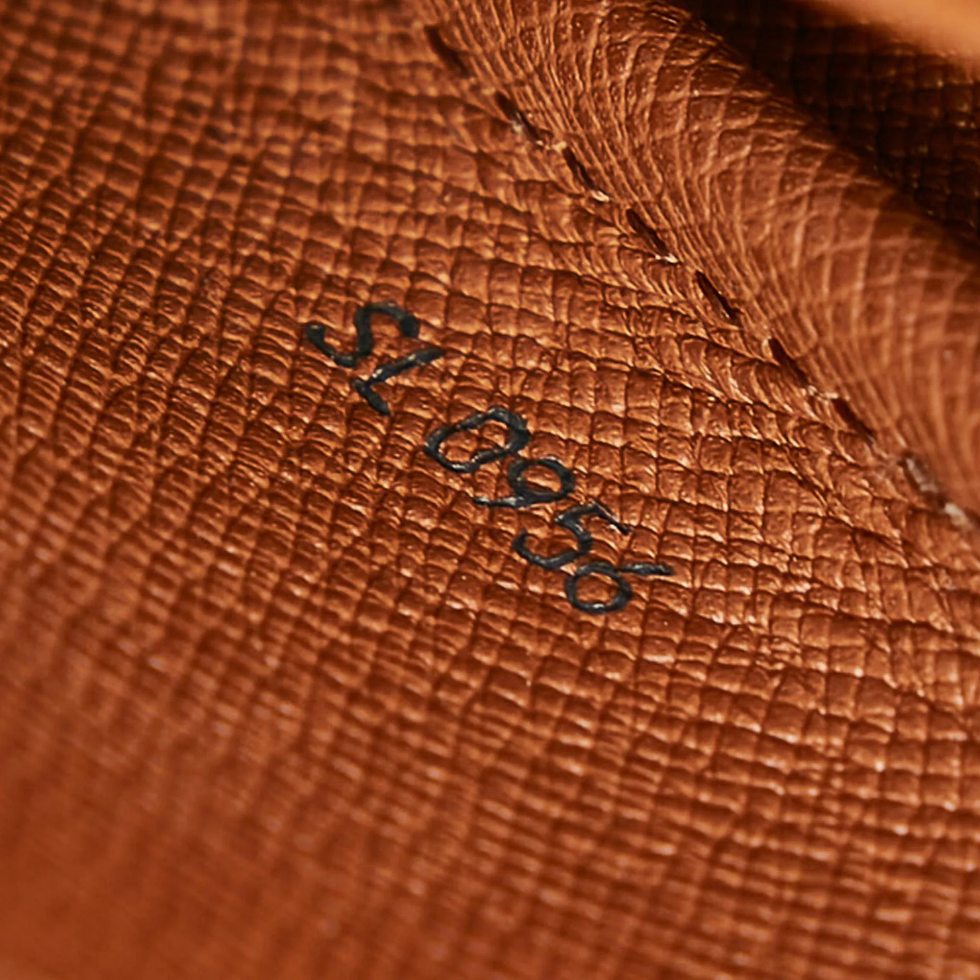 Louis Vuitton Monogram Cartouchiere MM (SHG-30088)