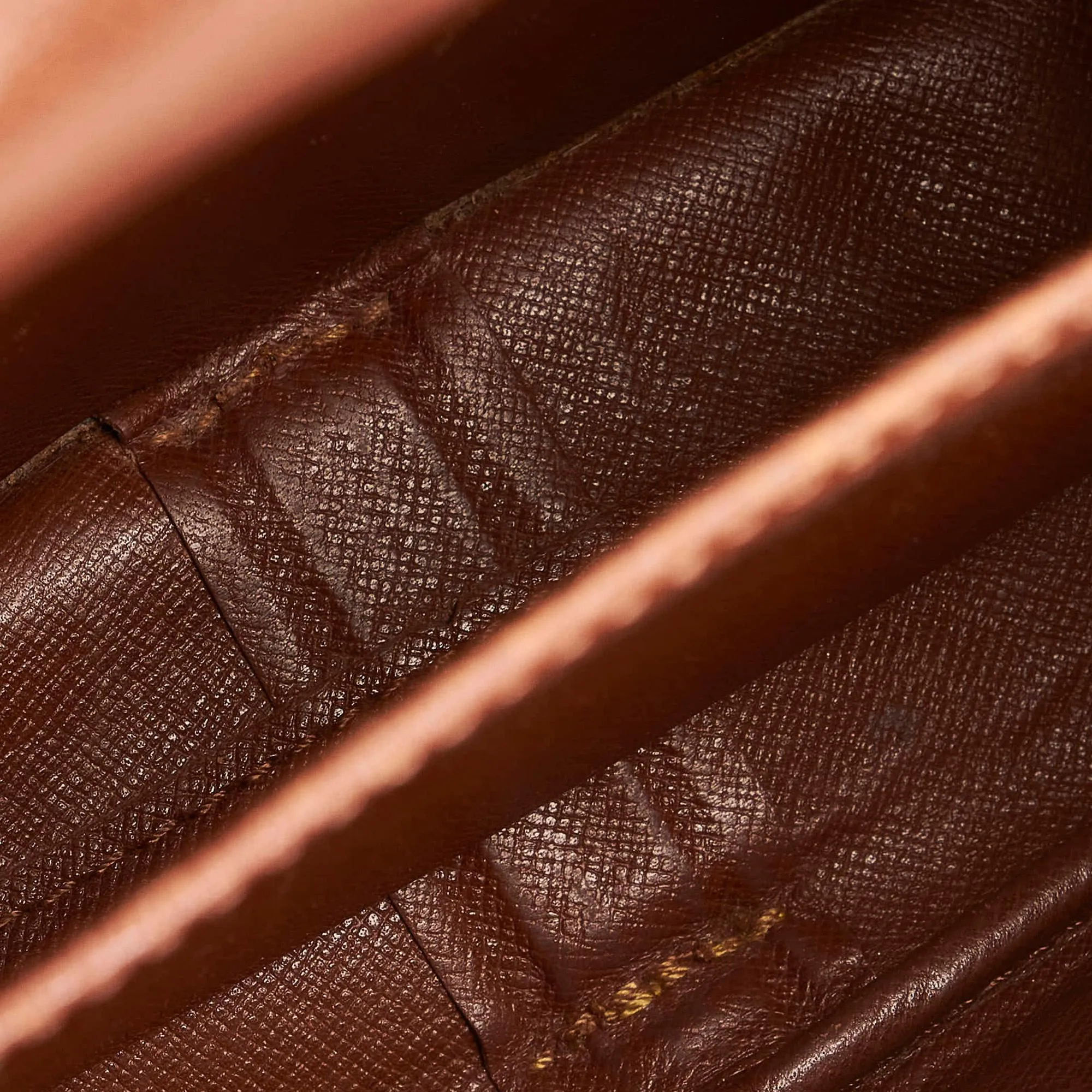 Louis Vuitton Monogram Cartouchiere MM (SHG-32062)