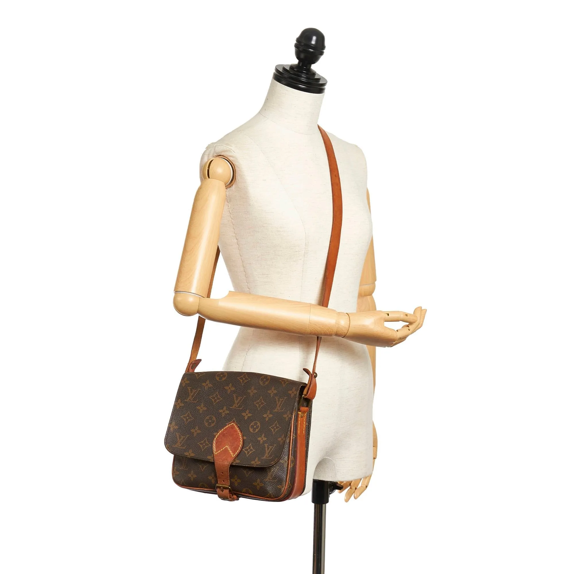 Louis Vuitton Monogram Cartouchiere MM (SHG-32062)
