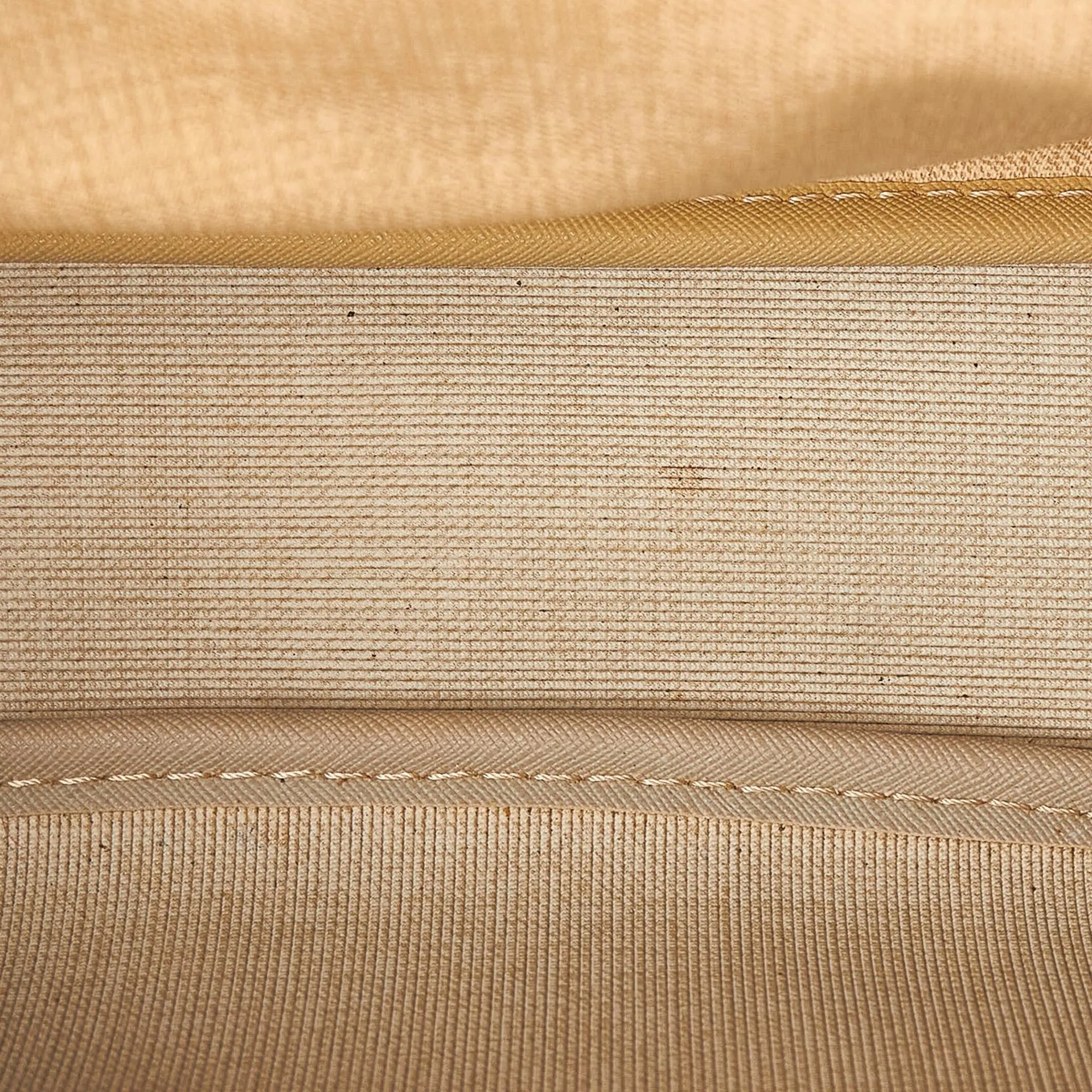 Louis Vuitton Monogram Reporter PM (SHG-32042)