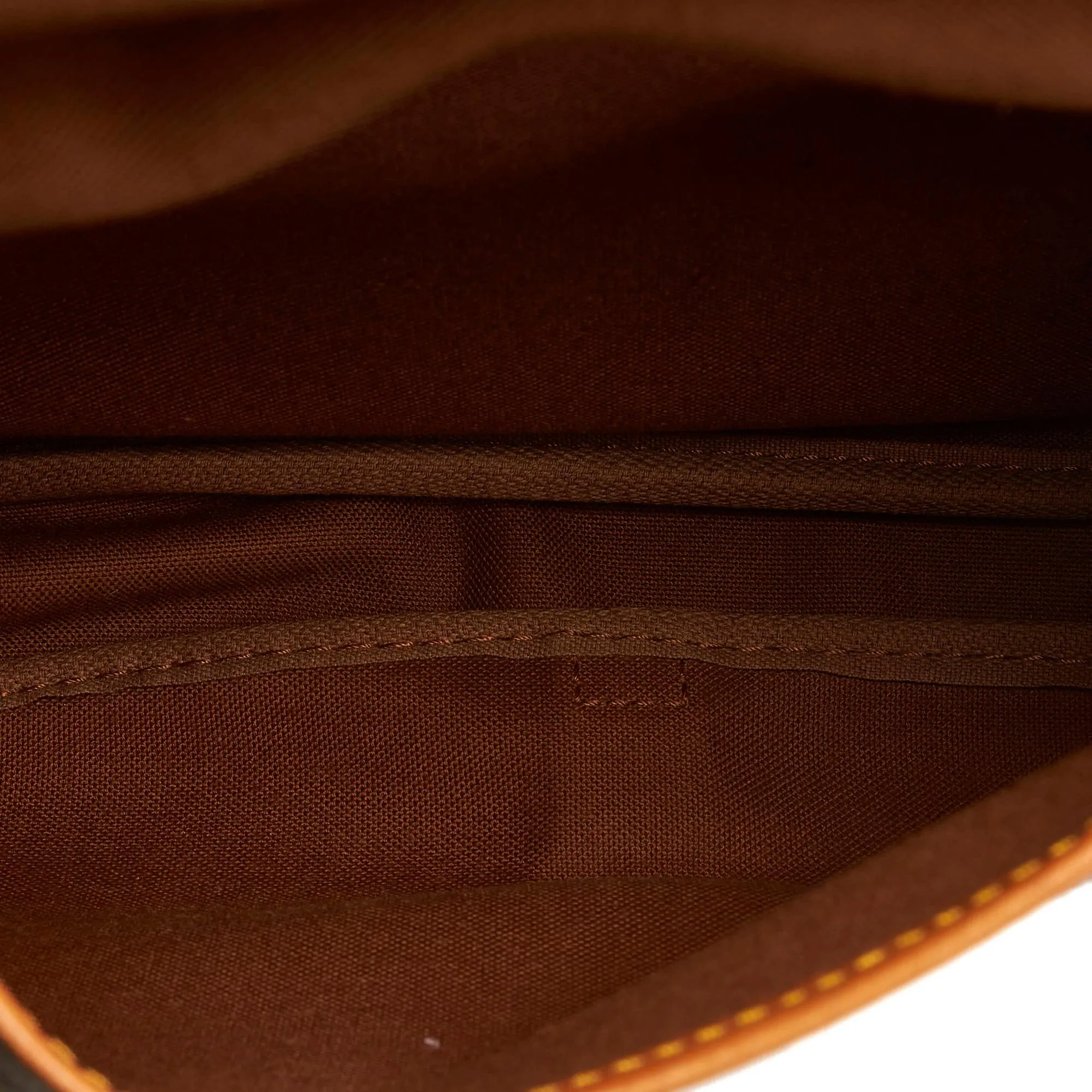 Louis Vuitton Monogram Saumur 30 (SHG-30655)
