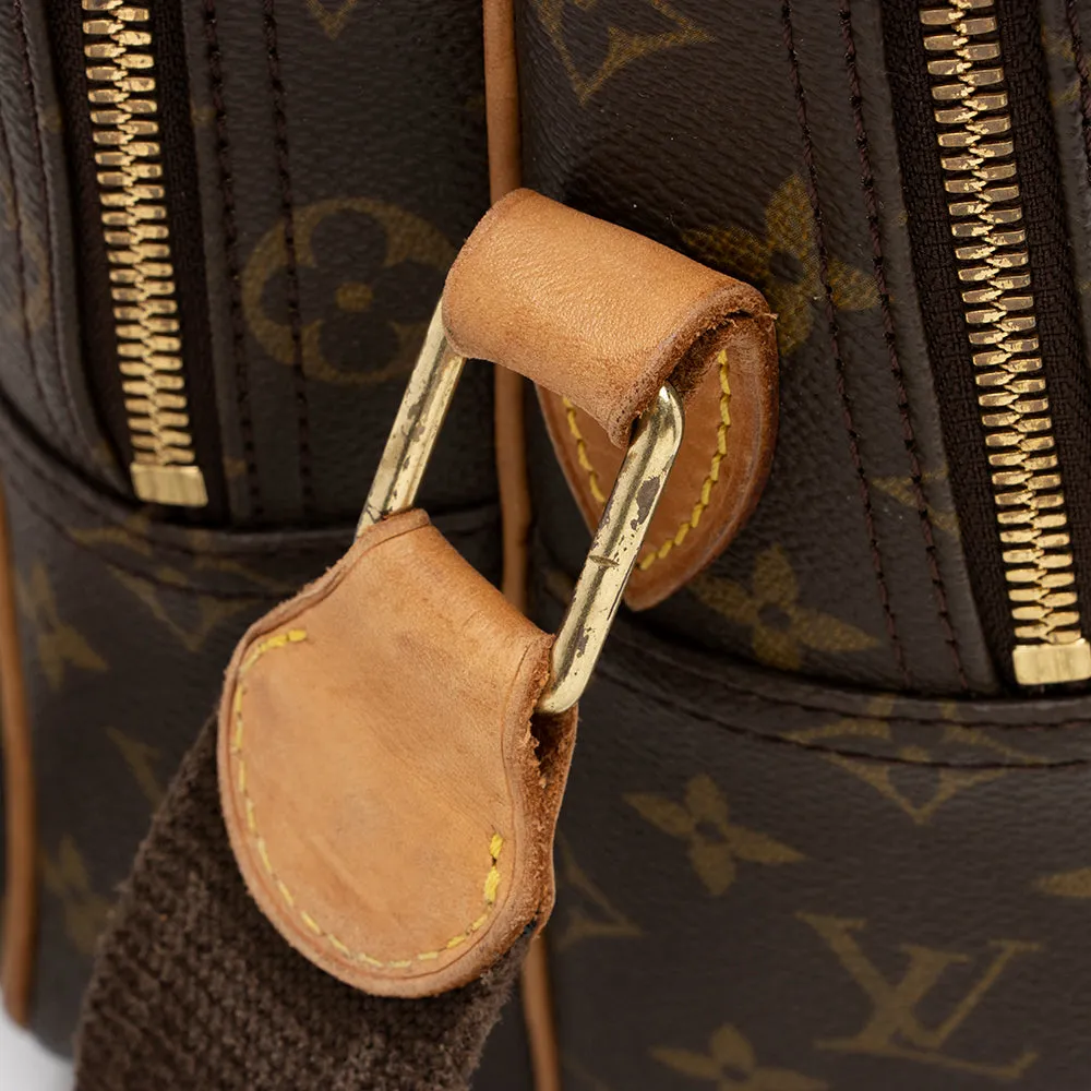 Louis Vuitton Vintage Monogram Canvas Reporter GM Messenger Bag (SHF-16343)