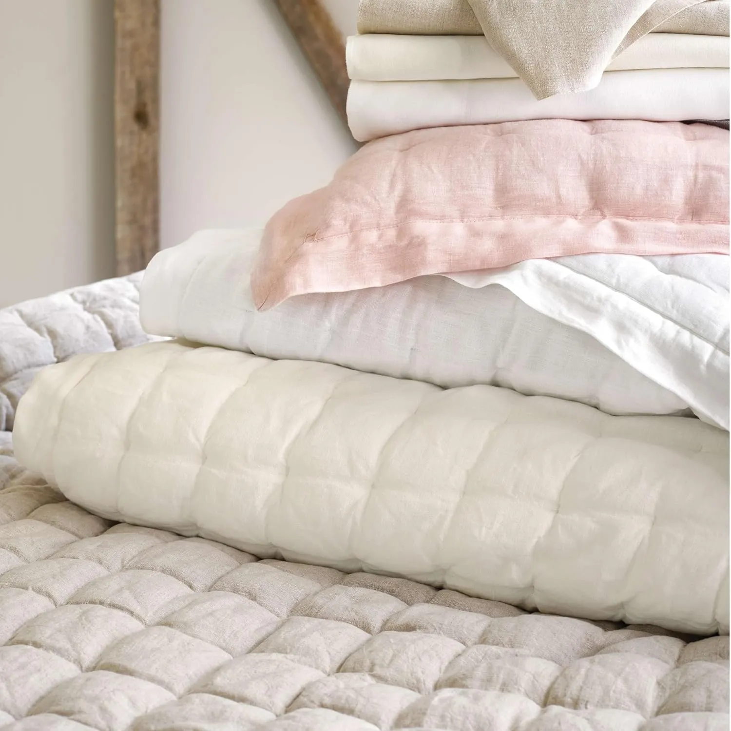 Lush Linen Ivory Puff Quilt, King Size, Ivory Solid Pattern