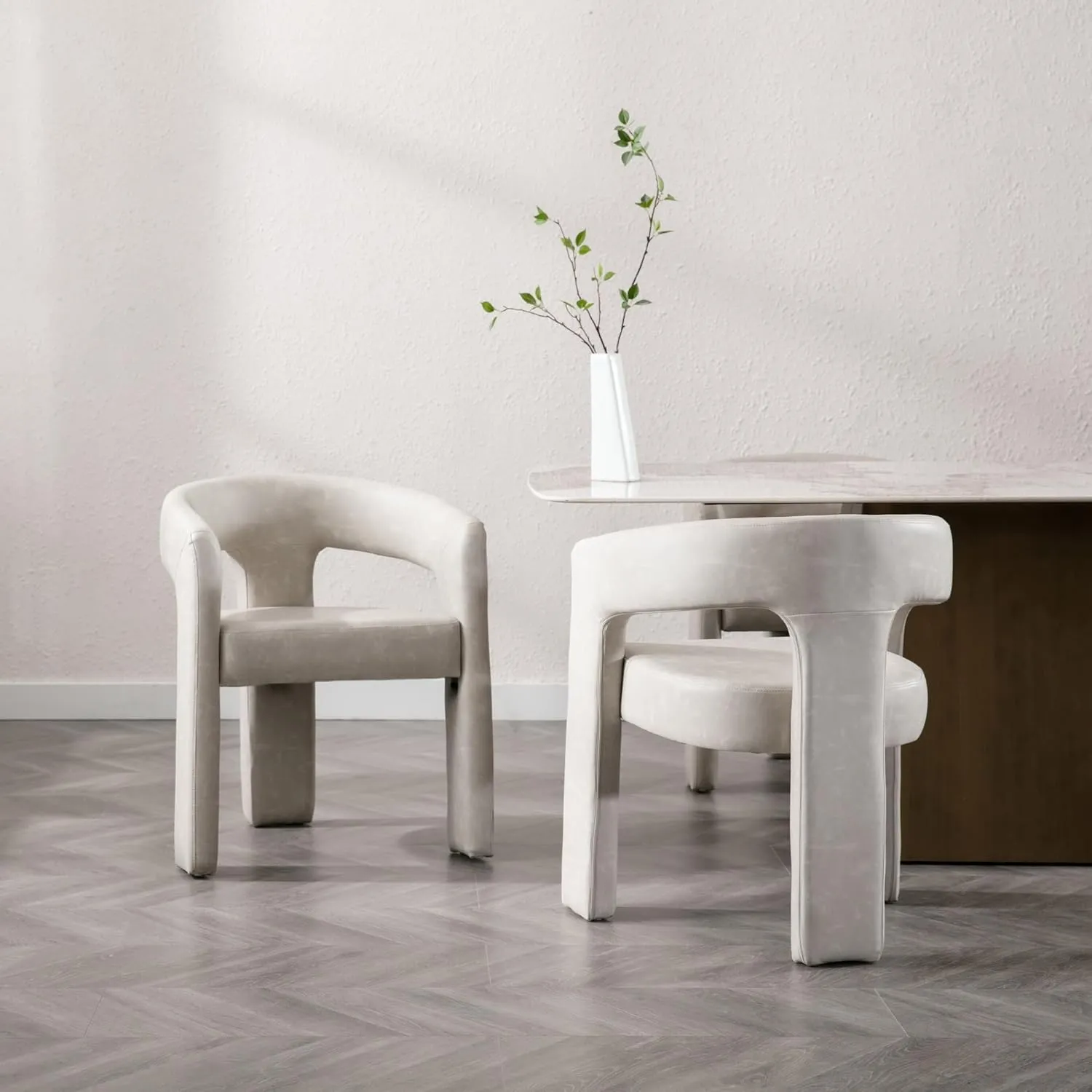 Modern Dining Chair, Faux Leather Upholstered Barrel Kitchen Chair, Round Dining Chairs with Wooden Legs, Assembled Accent Armchairs for Dining Room/Living Room/Bedroom/Side, Pebble Grey