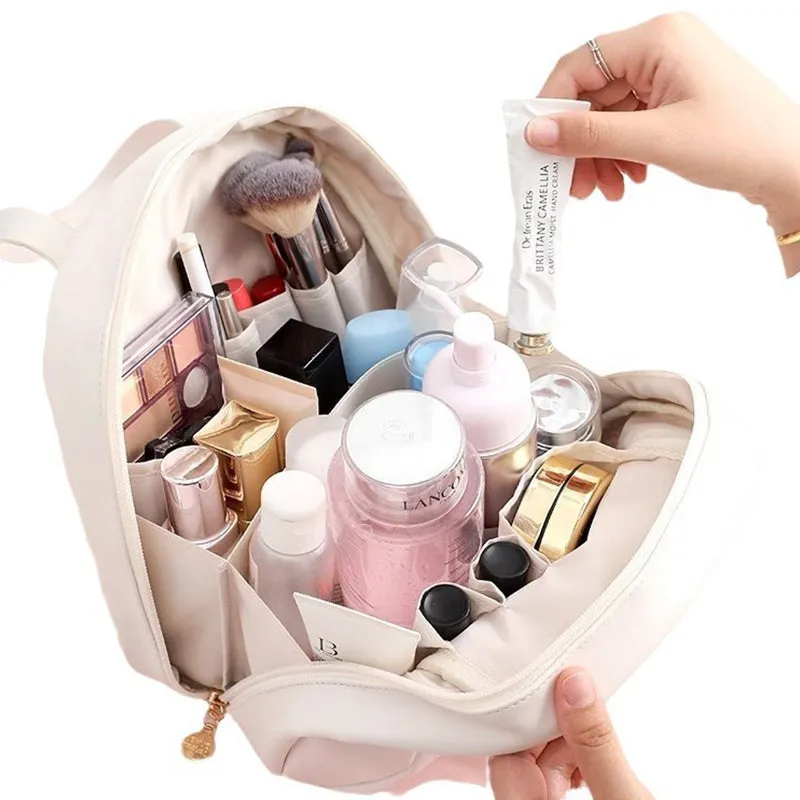 NeatNest | Multi-layer shell-shaped cosmetic bag