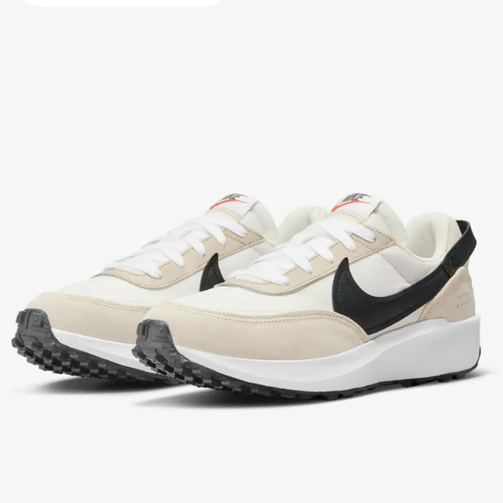 Nike Women's Sporty Track and Field Shoe, 35.5 EU