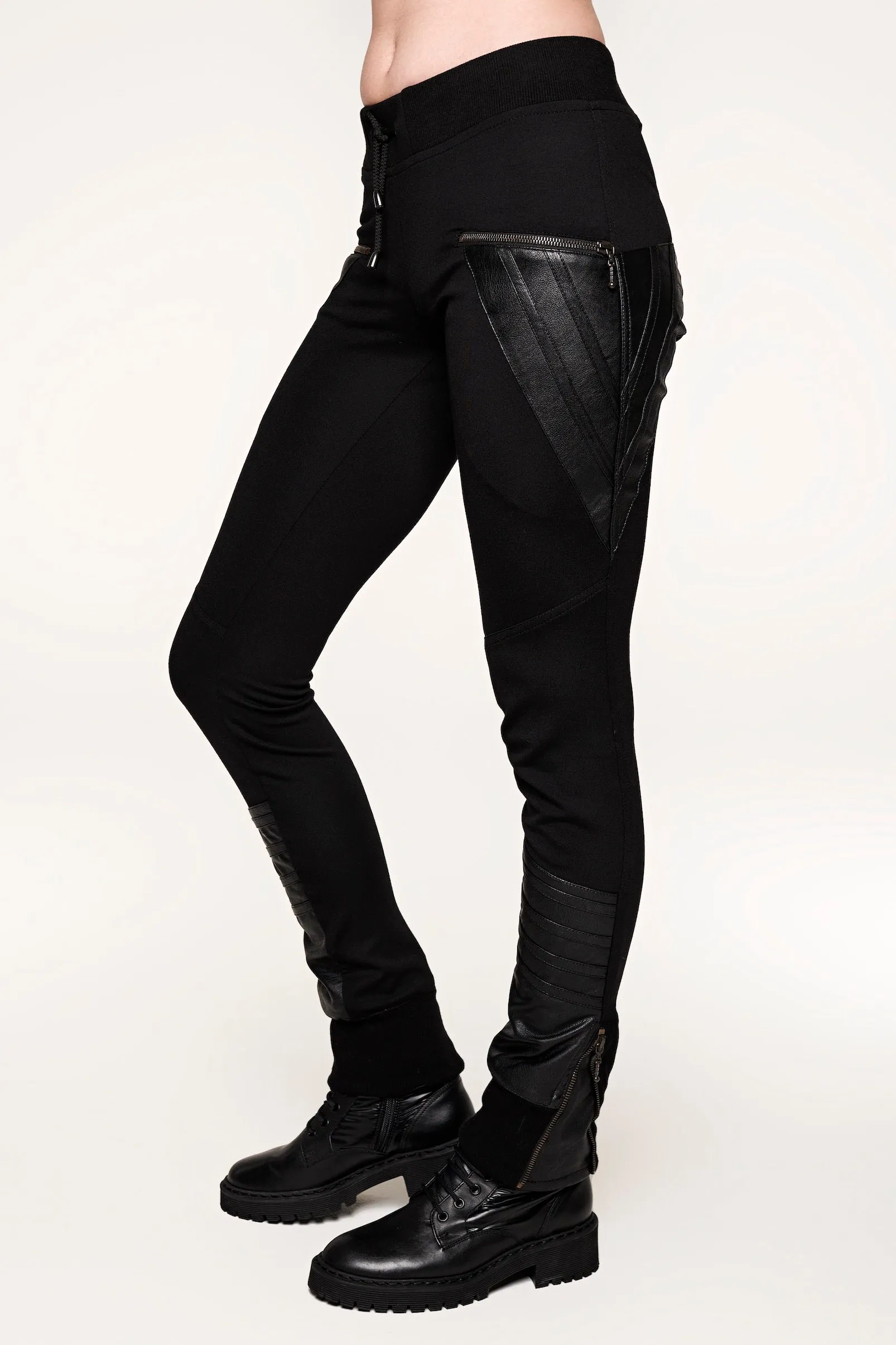 Pyramid Pants Woman - Black