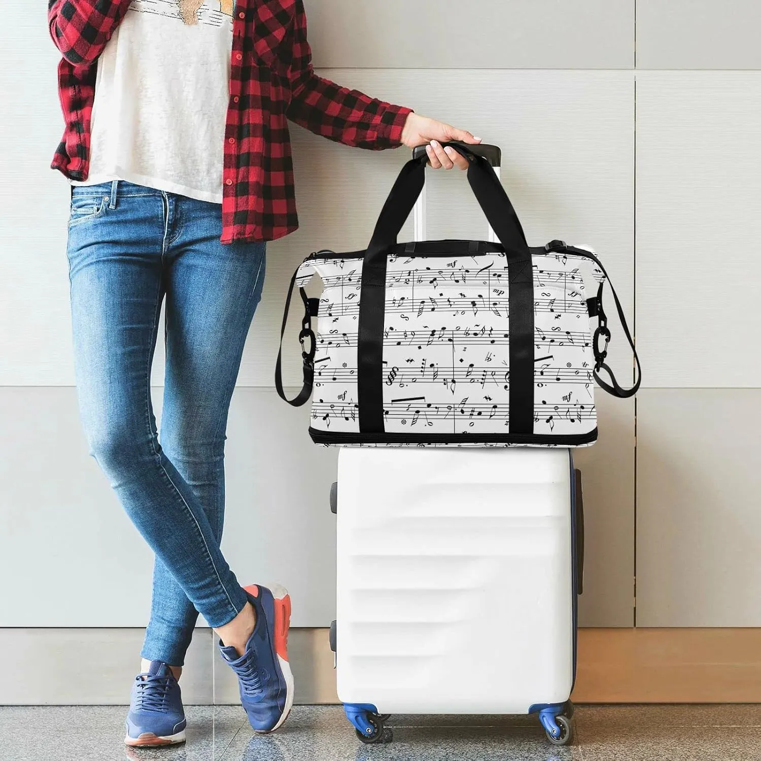 Seamless Retro Music Notes Black Ink Hand Drawn icons Artistic Gym Duffel Bag, Polyester Travel Weekender Luggage Handbag with Waterproof Pocket for Wet Items, Unisex Foldable Tote for Sports