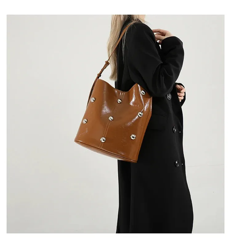 Solid Color Rivet PU 2025 High Quality Bucket Shoulder Bag Buckle Popular Fashion Crossbody Bag Soft Versatile Simple Handbag