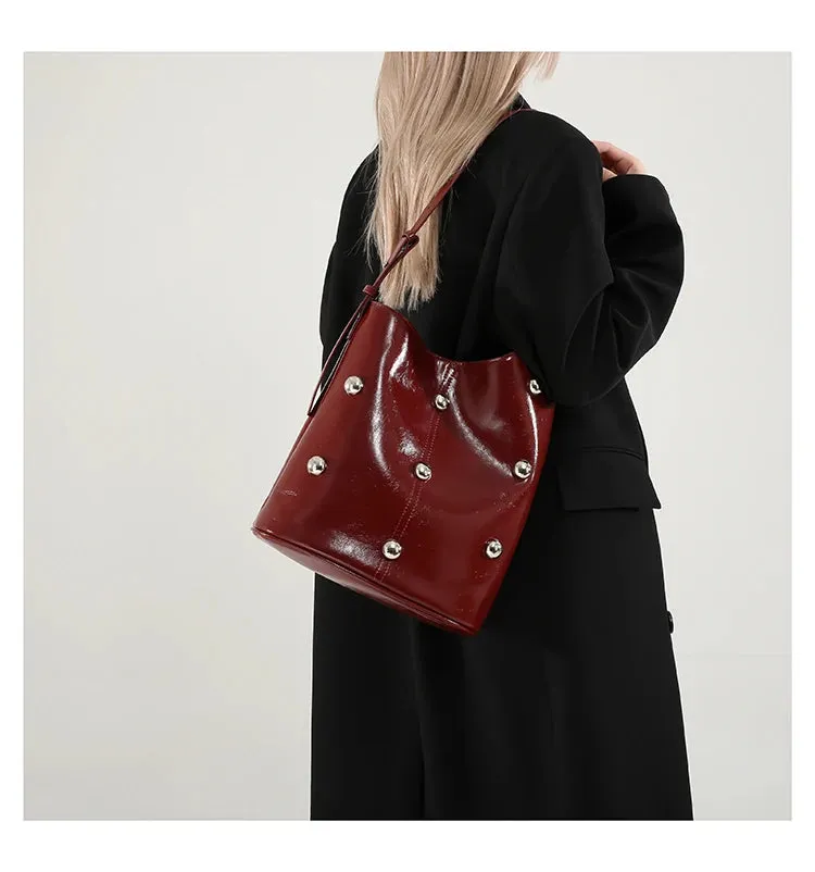 Solid Color Rivet PU 2025 High Quality Bucket Shoulder Bag Buckle Popular Fashion Crossbody Bag Soft Versatile Simple Handbag