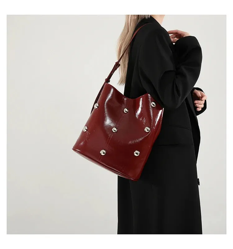 Solid Color Rivet PU 2025 High Quality Bucket Shoulder Bag Buckle Popular Fashion Crossbody Bag Soft Versatile Simple Handbag