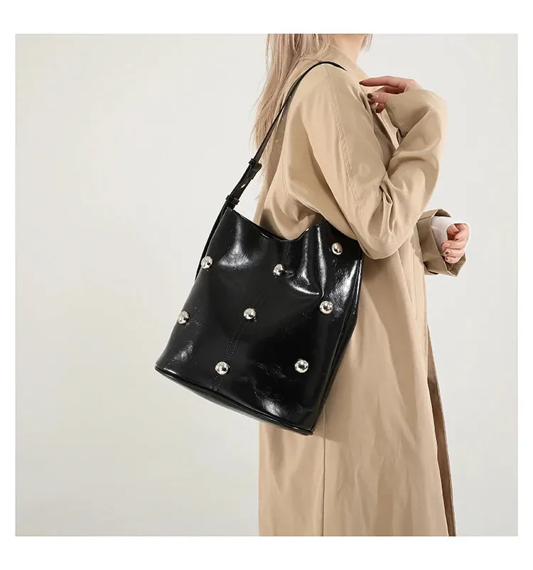 Solid Color Rivet PU 2025 High Quality Bucket Shoulder Bag Buckle Popular Fashion Crossbody Bag Soft Versatile Simple Handbag