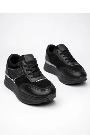 Sport Shoes Inello