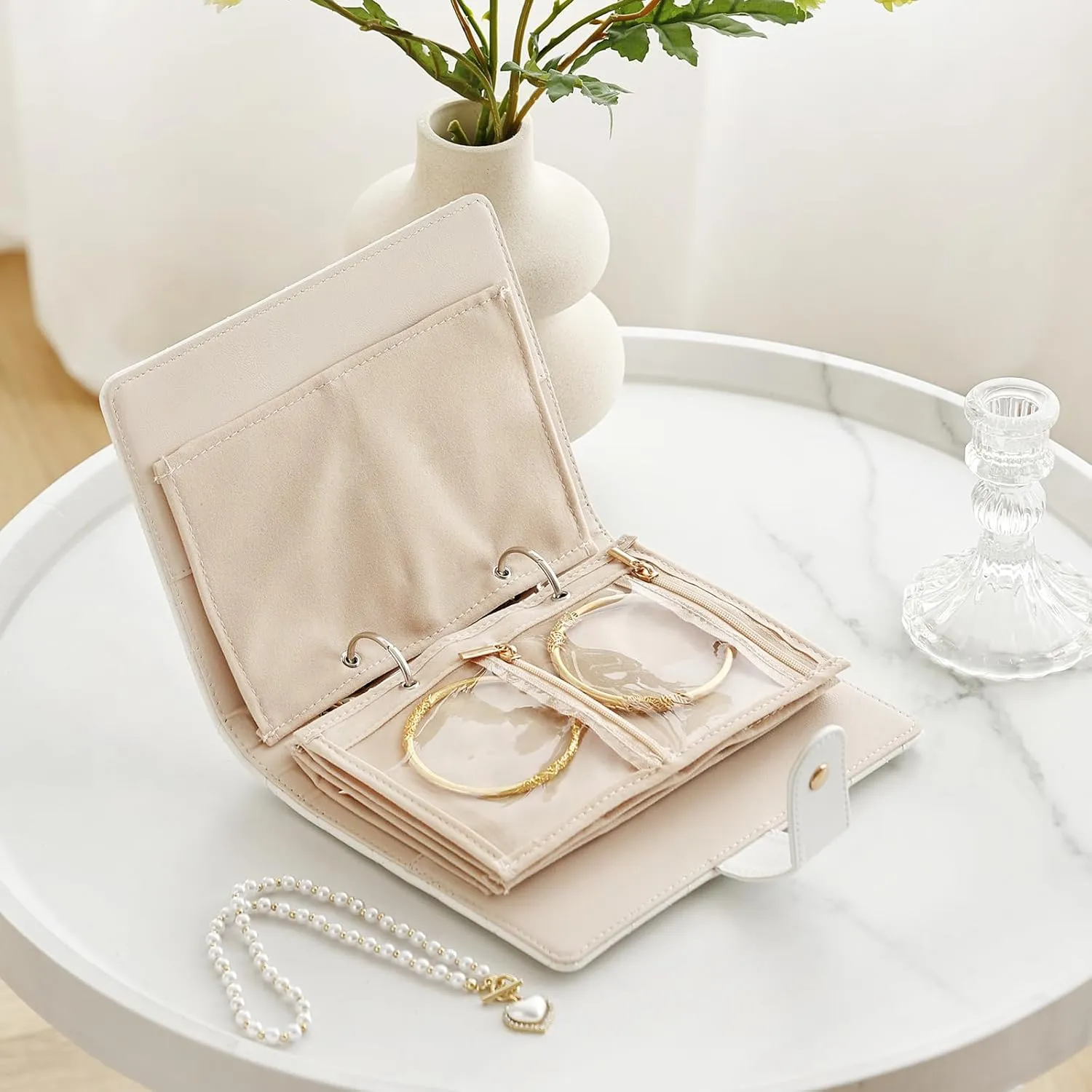 Tiita Travel Jewelry Organizer Case, Velvet Jewelry Pouches Bags with Zipper, Travel Jewelry Holder for Rings,Necklace,Earrings,or Travel Gifts for Women（Cream）