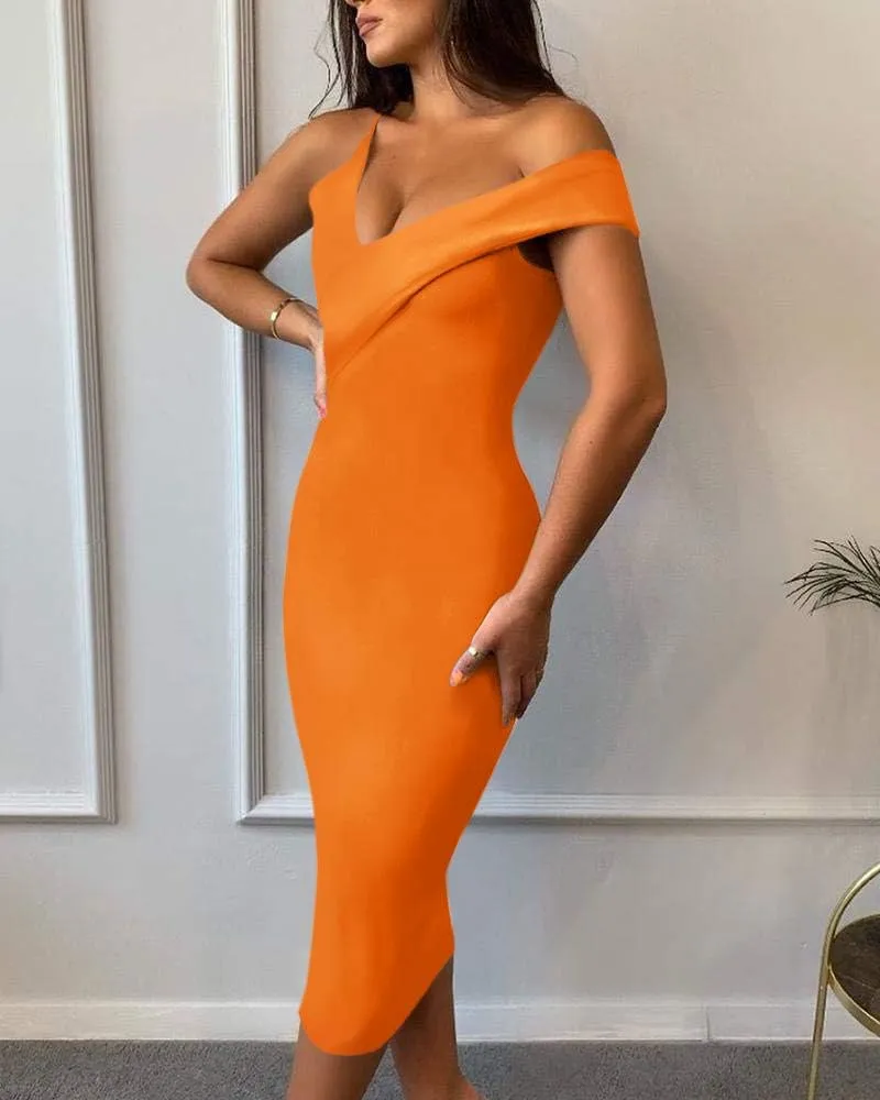 UONBOX Women's Cut Out One Shoulder Sleeveless Split Club Party Fashion Bandage Dress