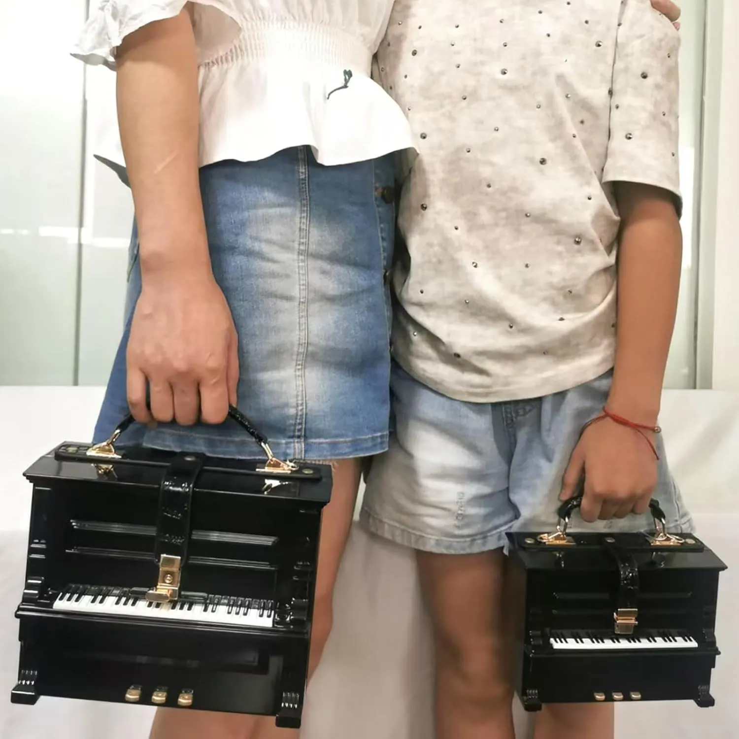 Women Piano Shaped Crossbody Shoulder Bag Handbag Acrylic Unique Novelty Piano Purse