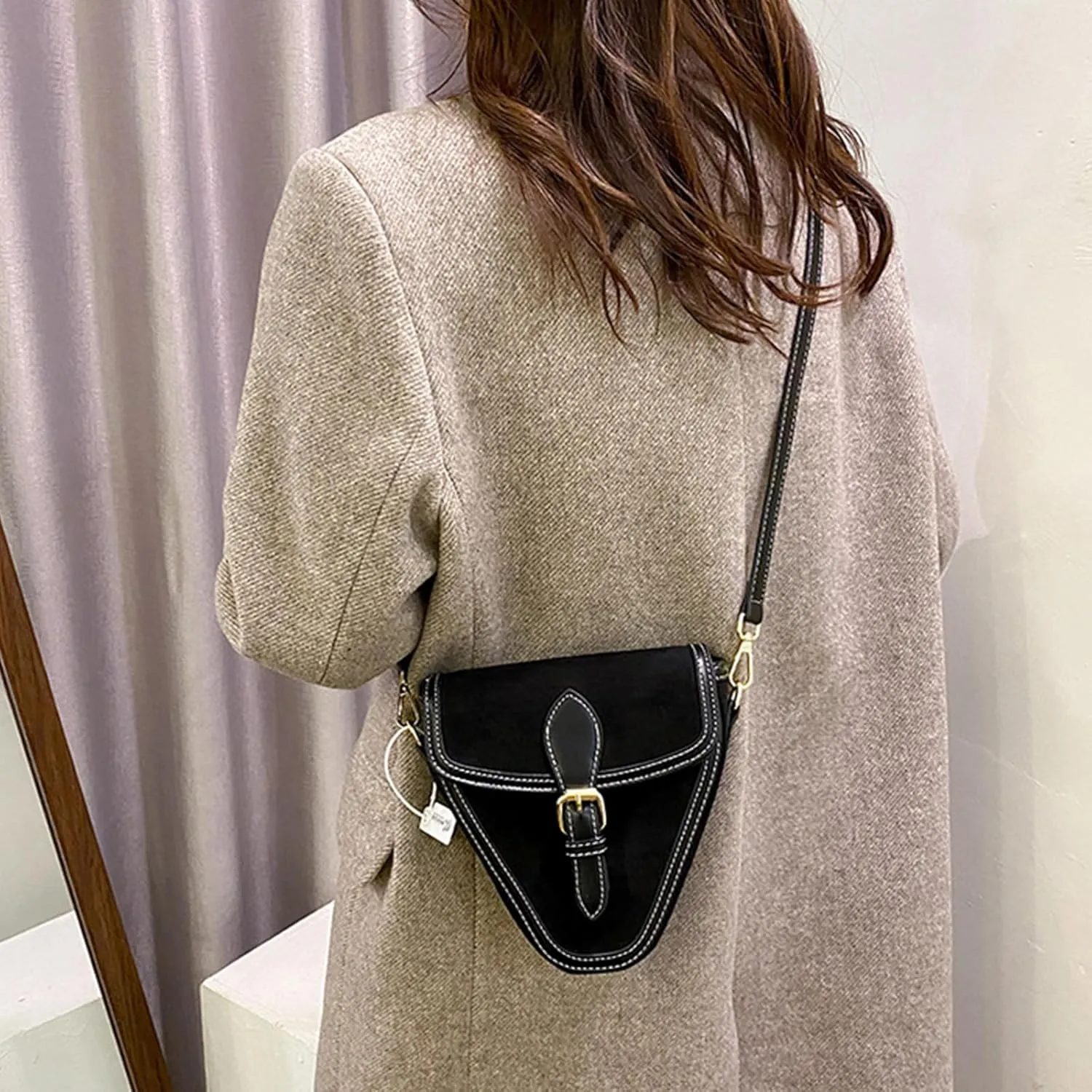 Women Shoulder Bag, Vintage Large Capacity PU Leather Triangle Purse Button Closure Crossbody Bag