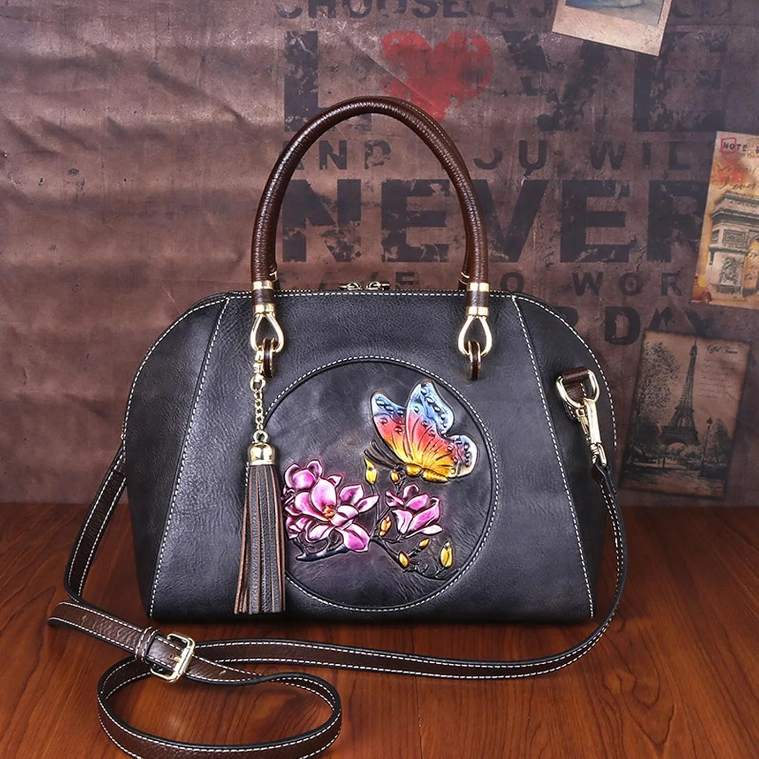 Women's Leather Crossbody Bag, Retro Large Capacity Shoulder Bag, Pure Hand-carved Handbag