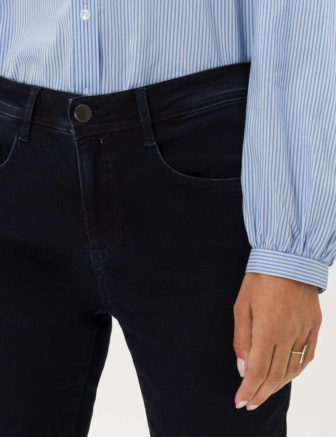Women's Straight Jeans