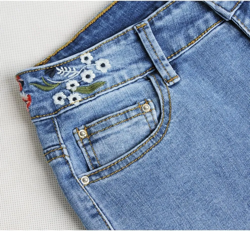 Women's Wide-Leg Denim Pants with a Stylish Floral Embroidered Bell Bottom Flare Jeans